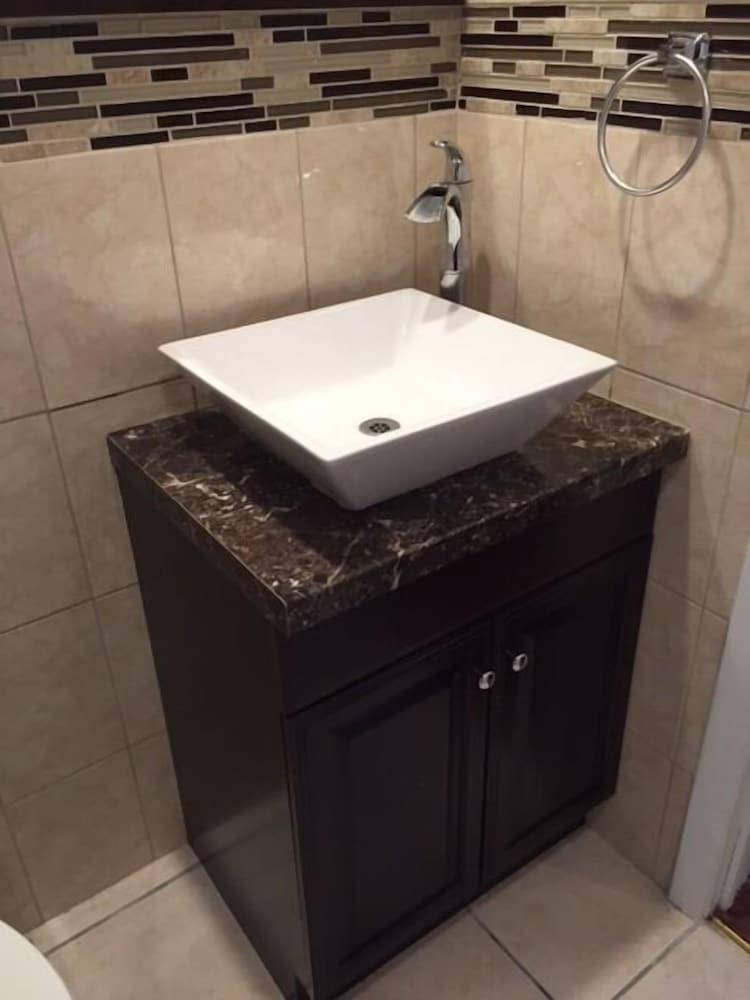 Budget Inn photo 7