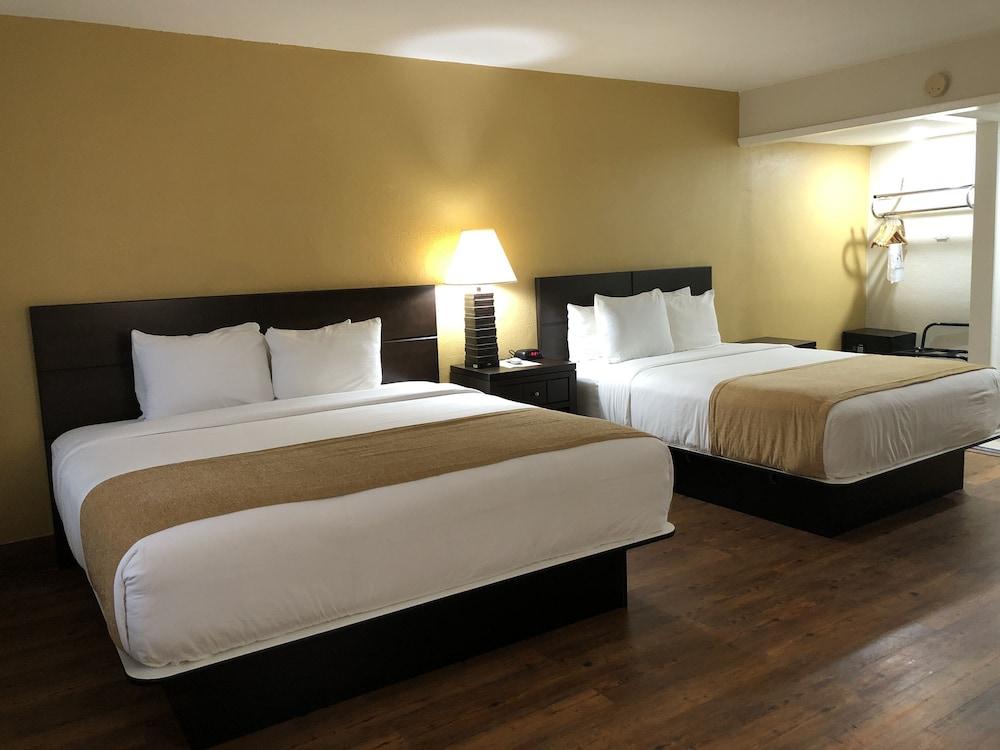 Ocean Reef Hotel photo 14