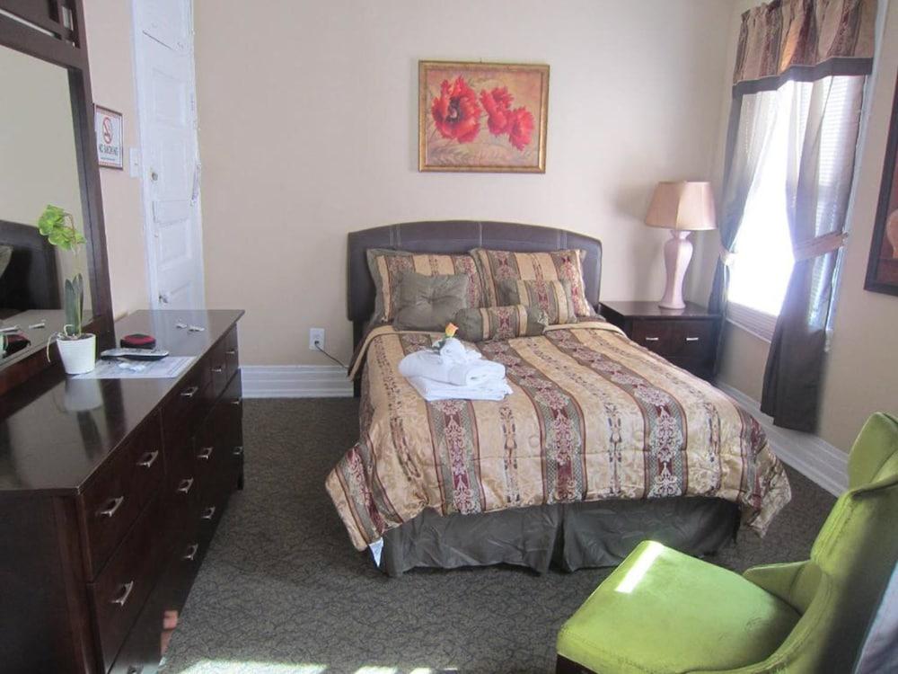 Neptune Hotel photo 25