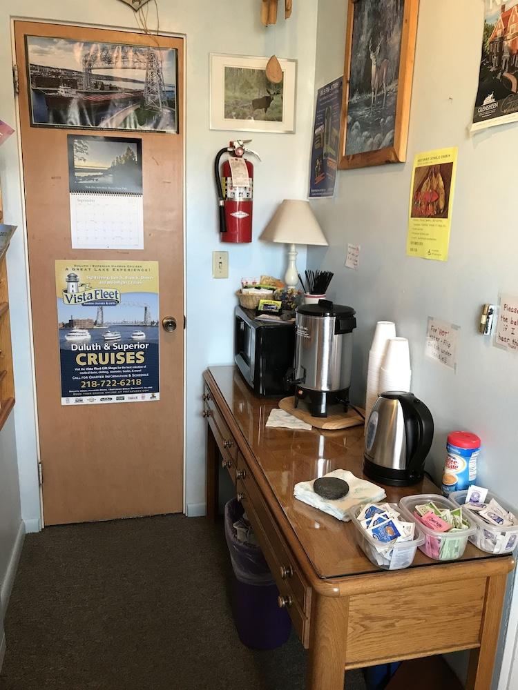 Voyageur Motel photo 10