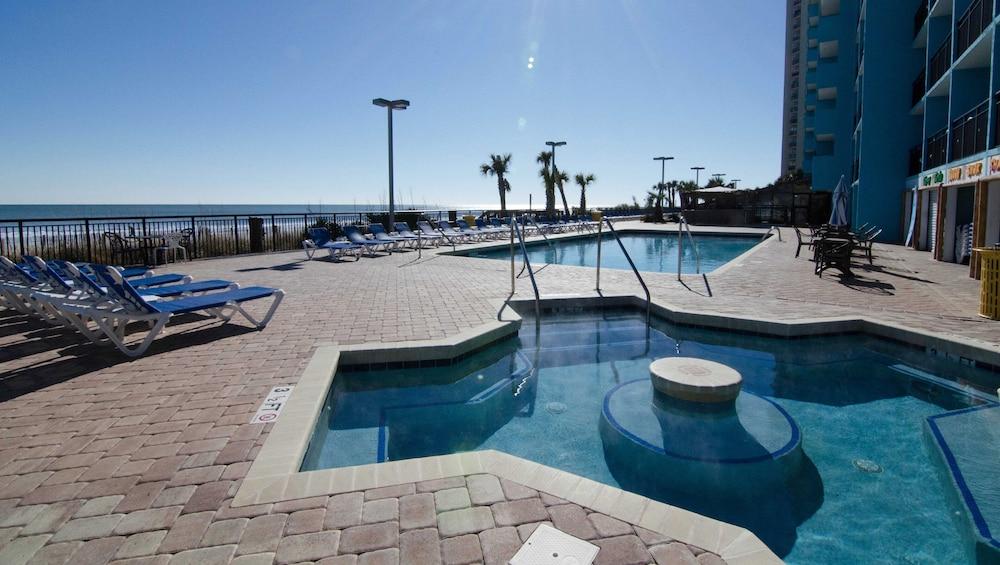 Landmark Resort photo 58