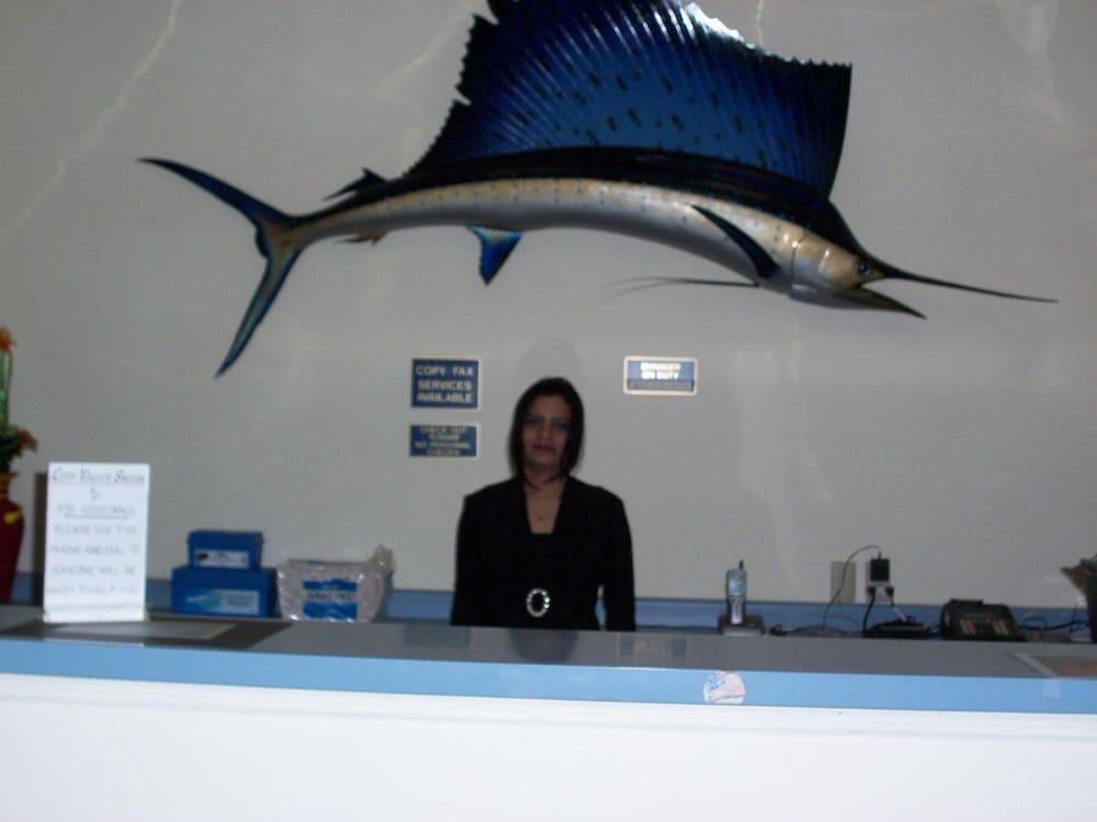 Lodi Valley Suites photo 6