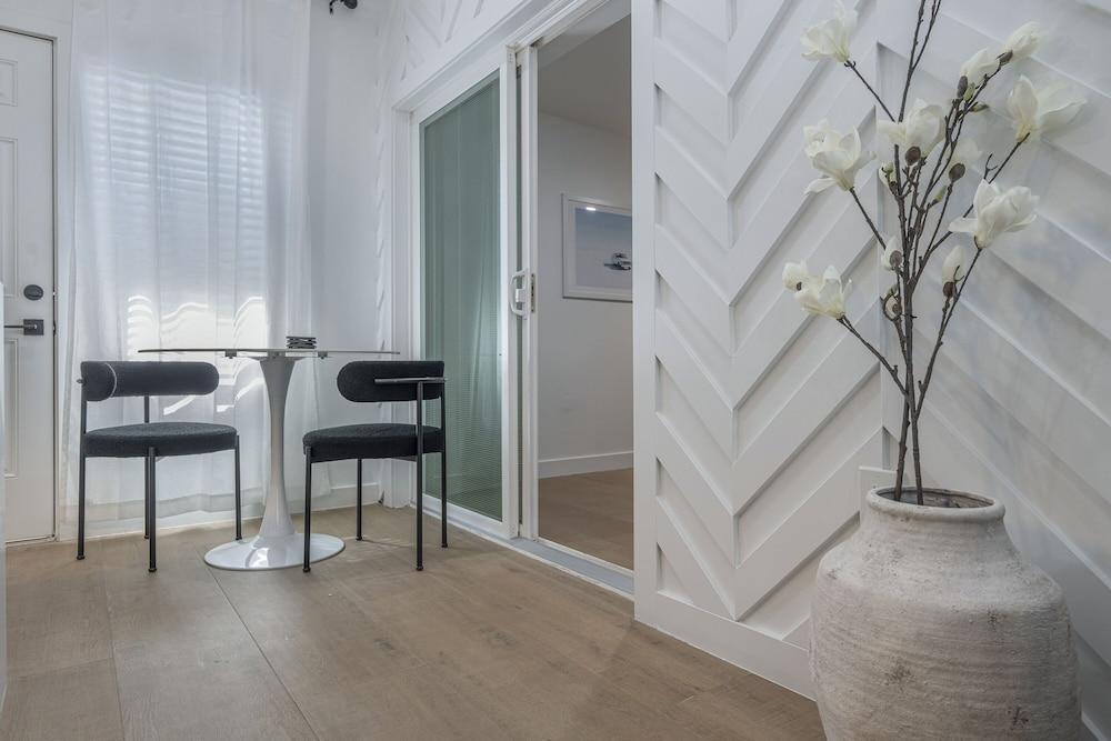 Ash & Ko Boutique Lodging photo 18