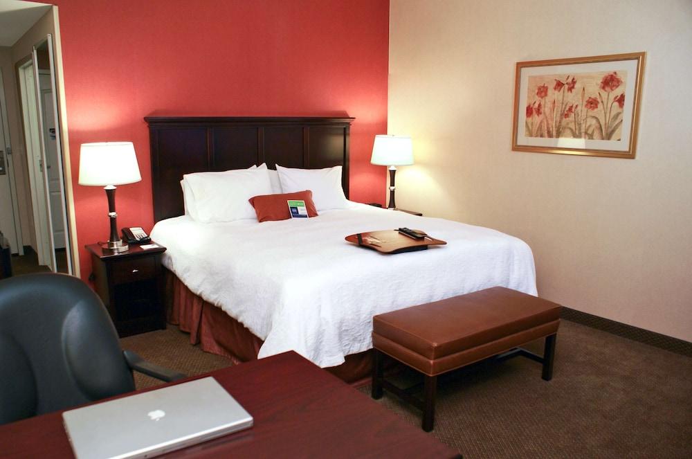 Hampton Inn Las Vegas North Speedway photo 5
