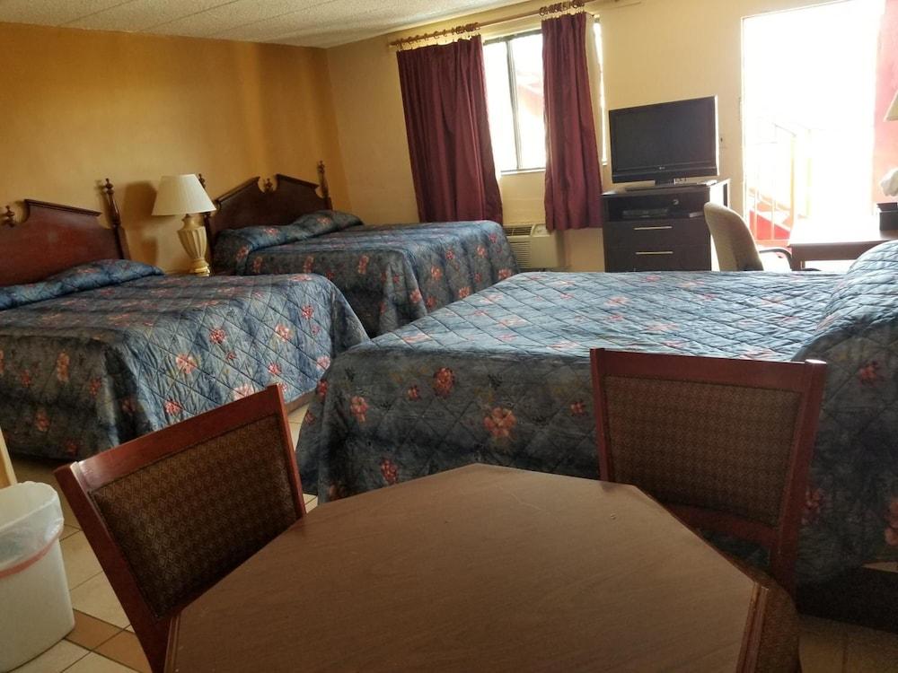 Cloud 9 Inn photo 24