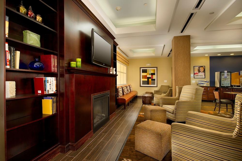 Holiday Inn Express Hotel & Suites Uvalde by IHG photo 43