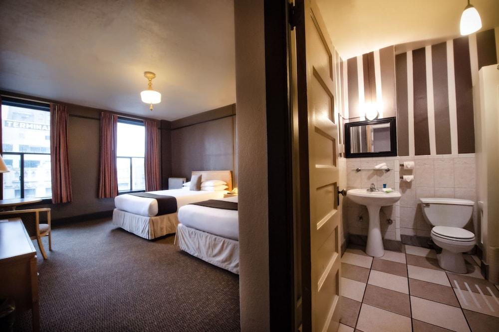The Moore Hotel photo 21