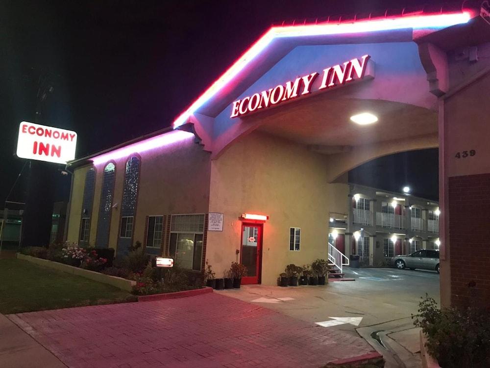 Economy Inn LAX photo 13