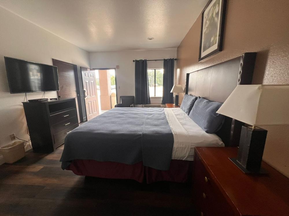 Budget Inn By OYO San Augustine photo 2