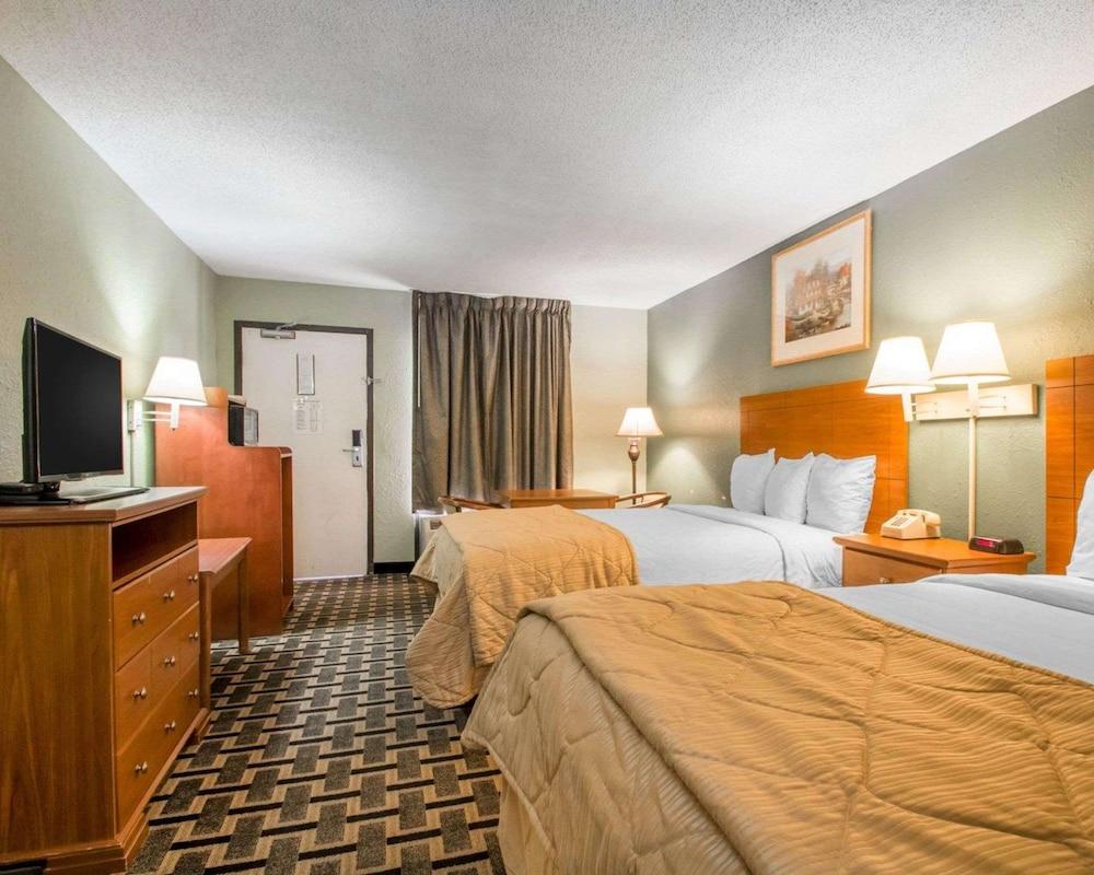 Quality Inn & Suites Ridgeland photo 14