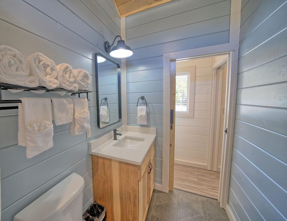 Dudley Creek RV Resort photo 57