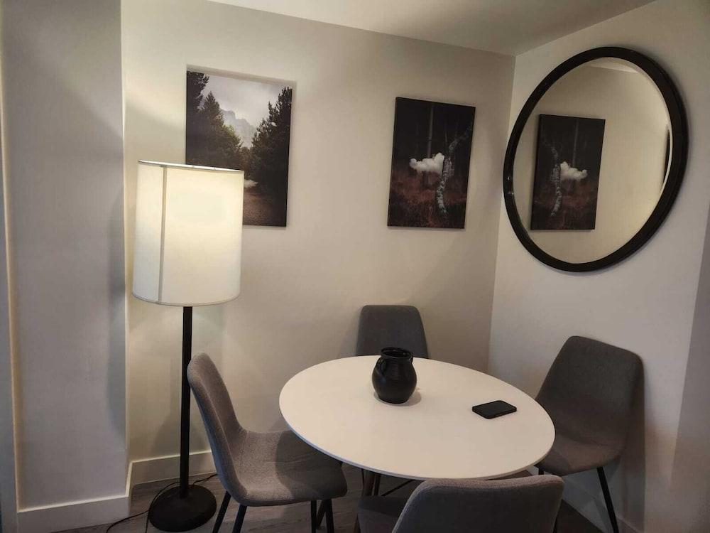 Urban Chic Apart-Hotels in Central LA photo 3