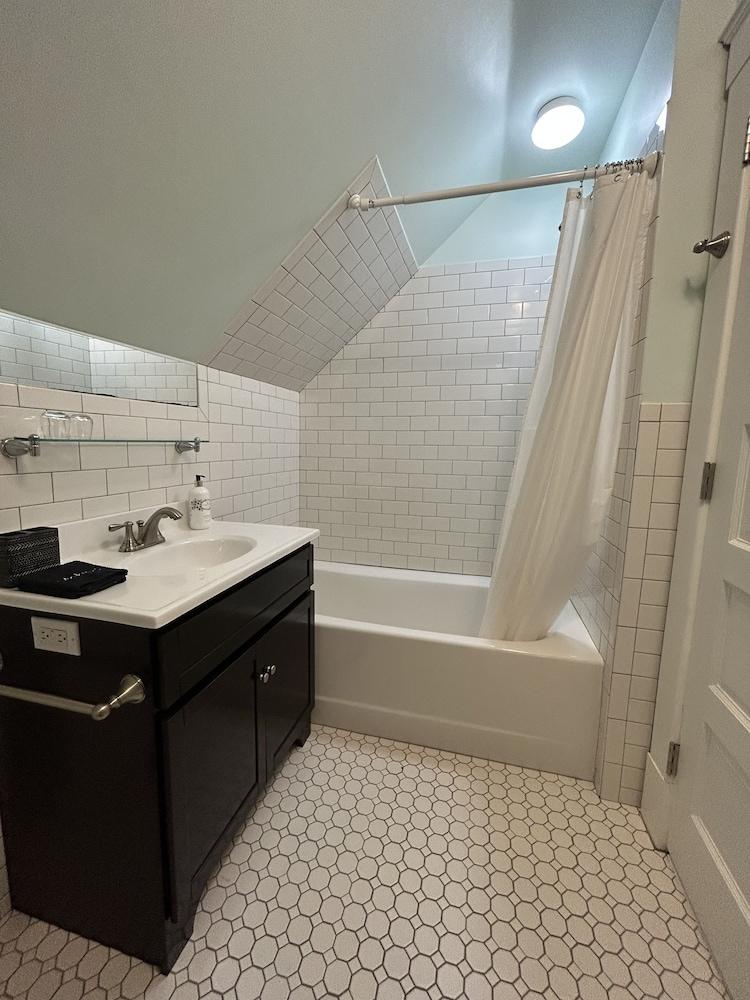 Hazeltine Boutique Hotel BnB photo 15