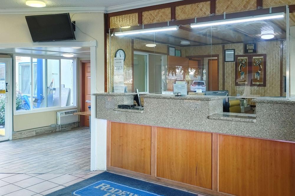 Rodeway Inn Seattle Airport photo 12