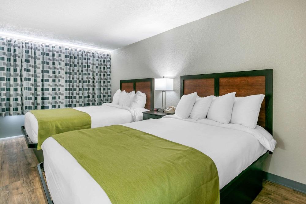 Rodeway Inn Kingston Springs photo 2