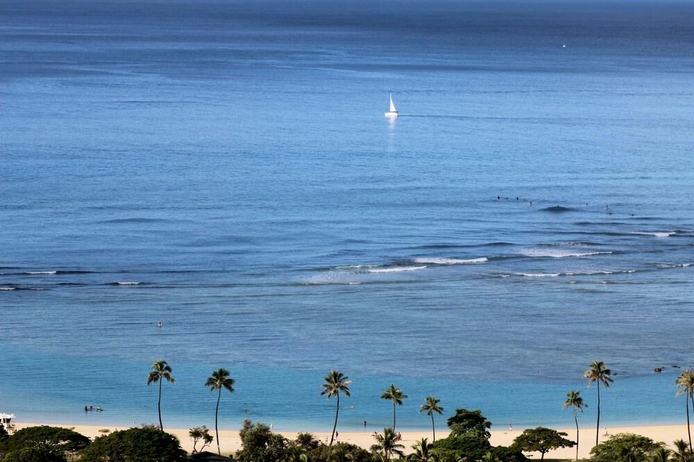 Ala Moana Hotel by LSI Resorts photo 3