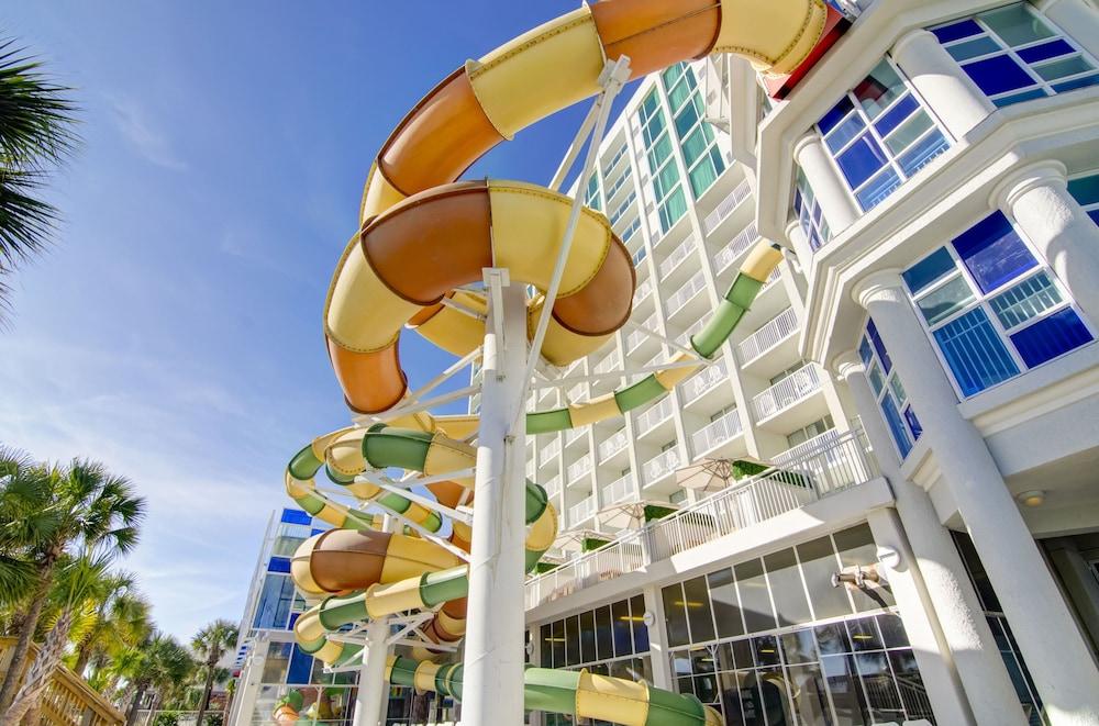 Crown Reef Beach Resort and Waterpark photo 45