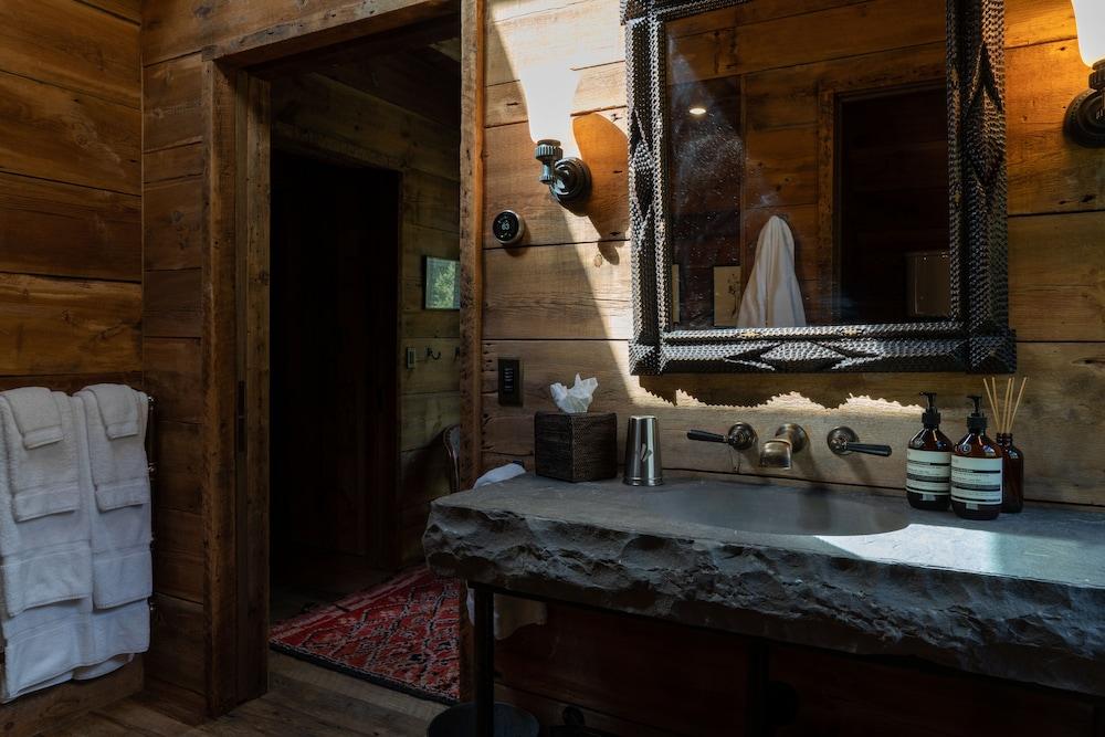 Eleven Taylor River Lodge photo 64
