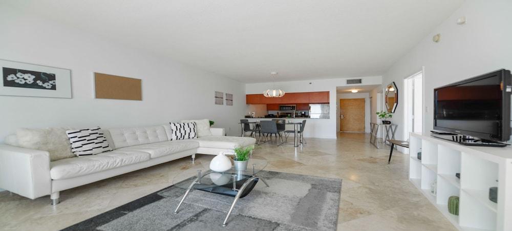 Icon Residences photo 68