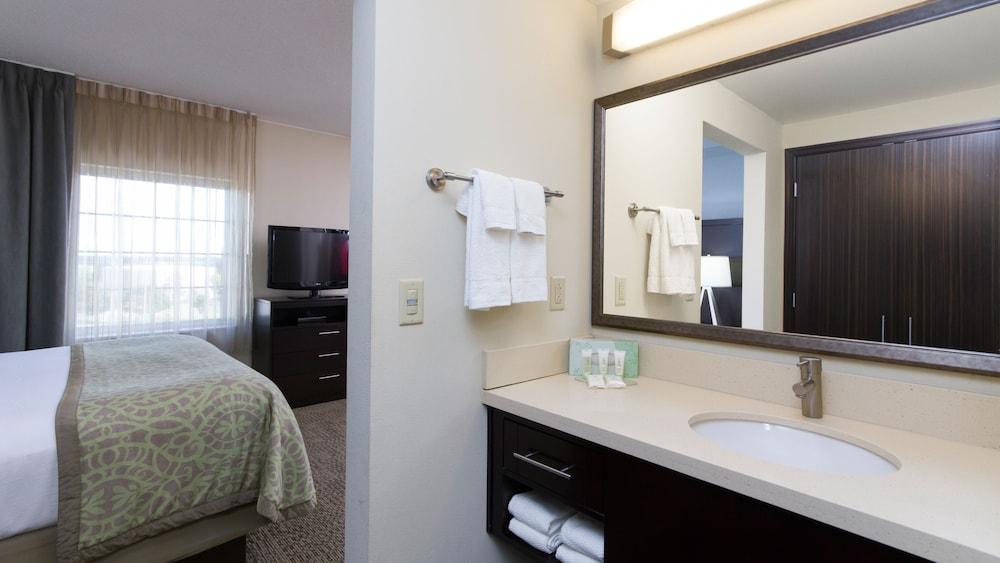 Staybridge Suites Buffalo-Amherst by IHG photo 28