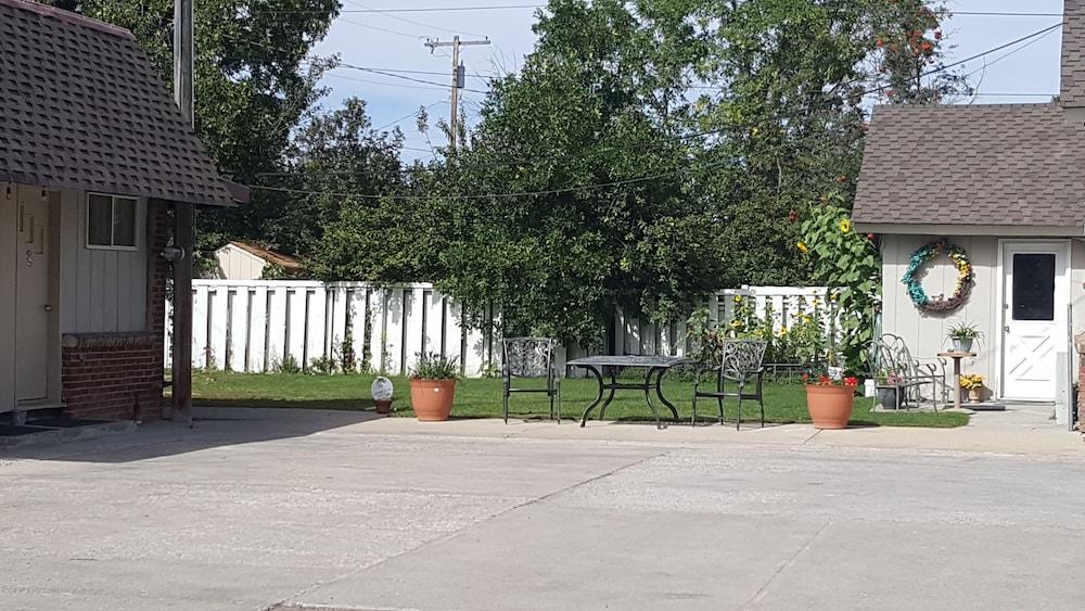 Trails End Motel photo 9