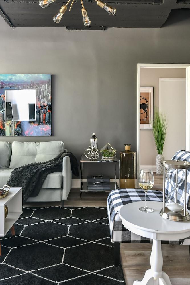 Chic Collection by NOHOTEL on PTree RD photo 24
