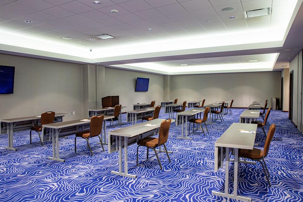 River Spirit Casino Resort photo 51