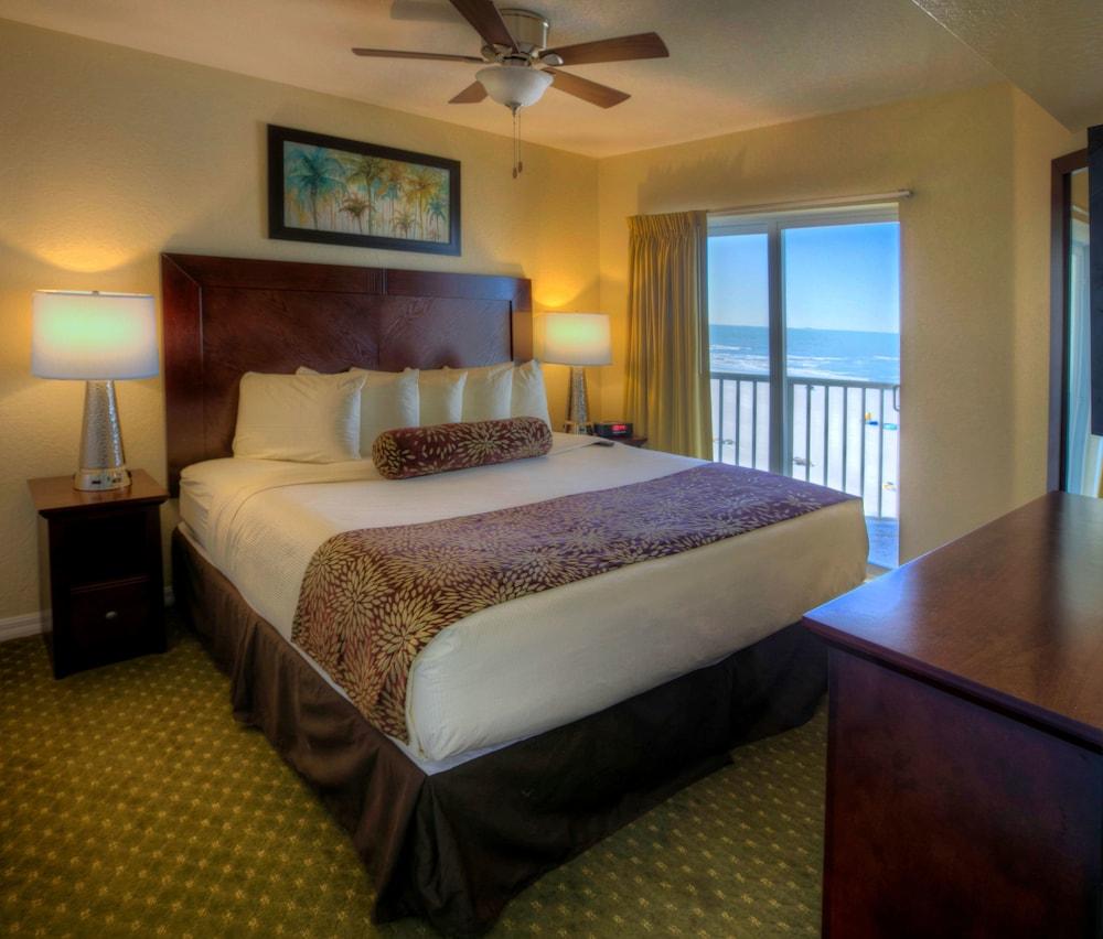 Sunset Vistas Two Bedroom Beachfront Suites photo 18