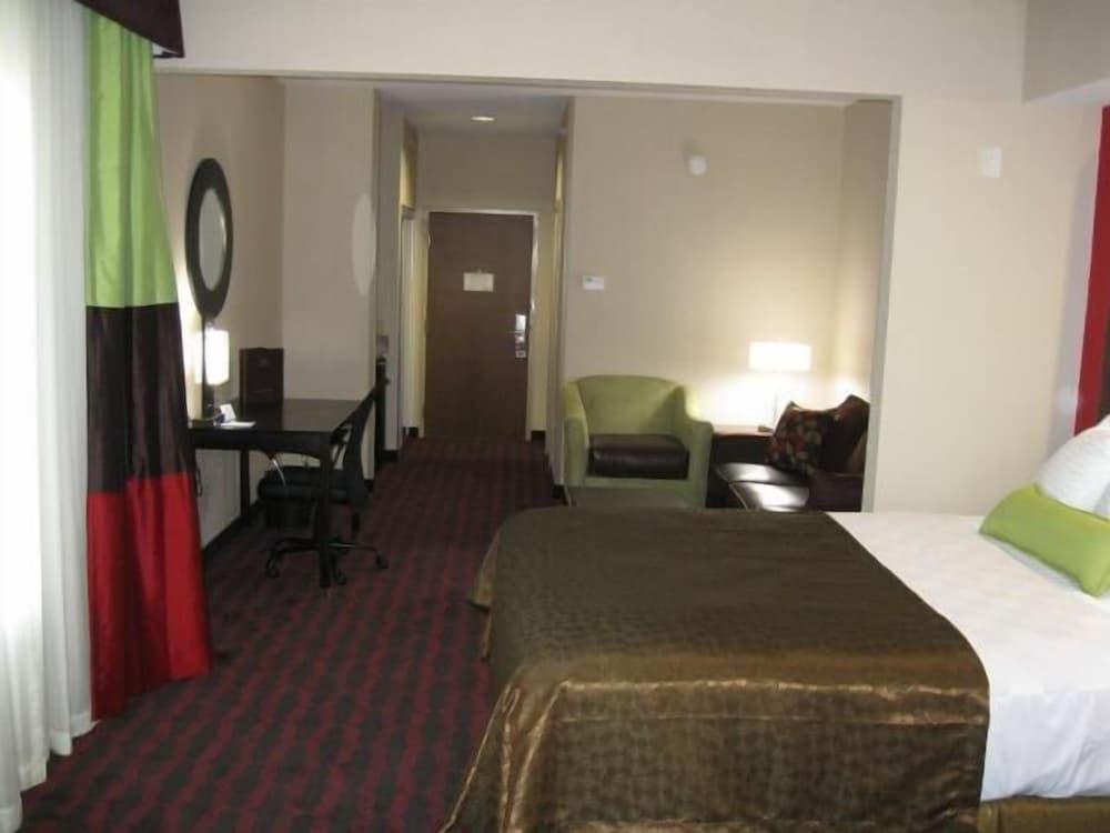 Best Western Plus Cushing Inn & Suites photo 9