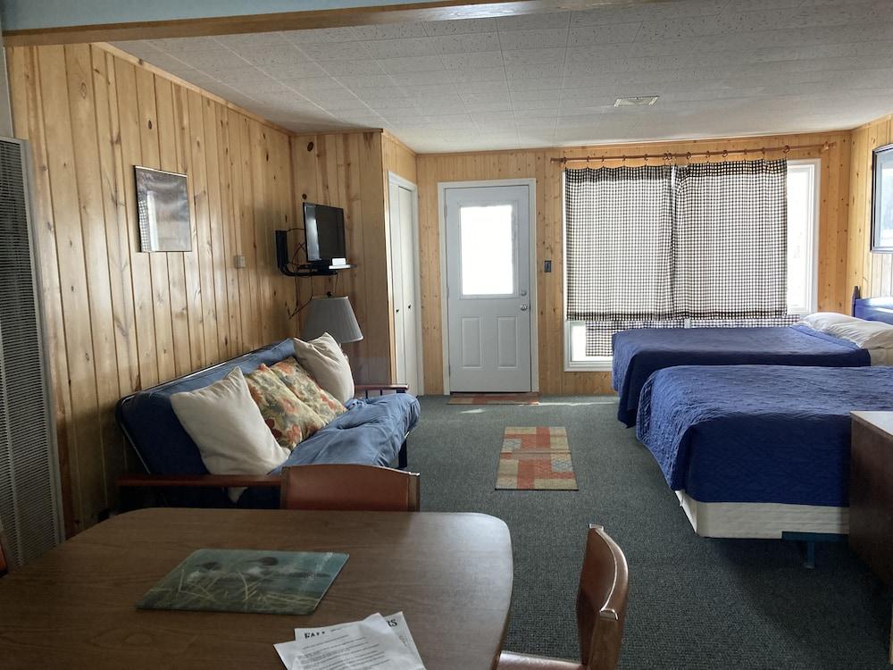 Dixon Lake Resort photo 6