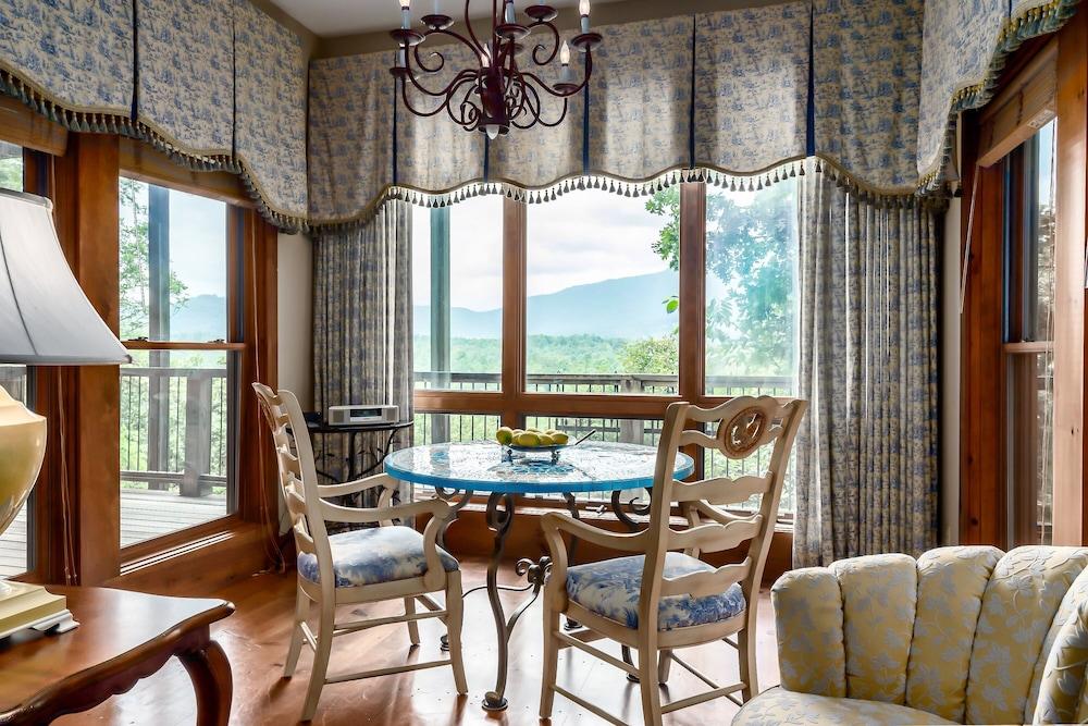 Laurel Valley Mountain Retreat photo 3