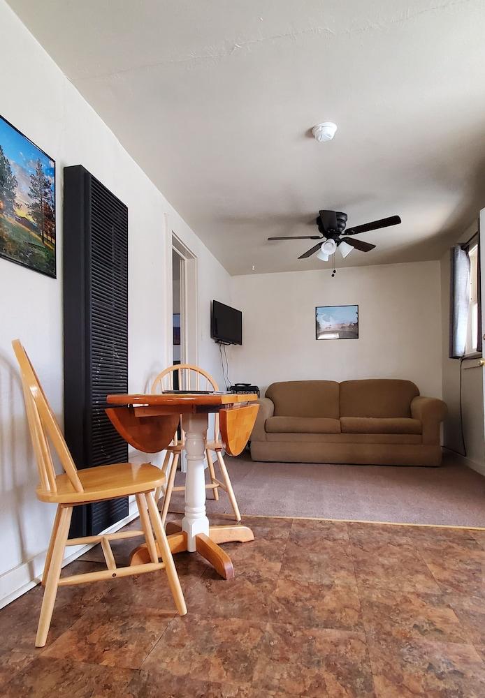 Hikers Cimarron Inn & RV Park LLC photo 24