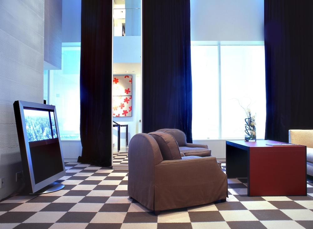 The SKYLOFTS at MGM Grand photo 43