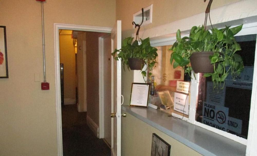 Neptune Hotel photo 33