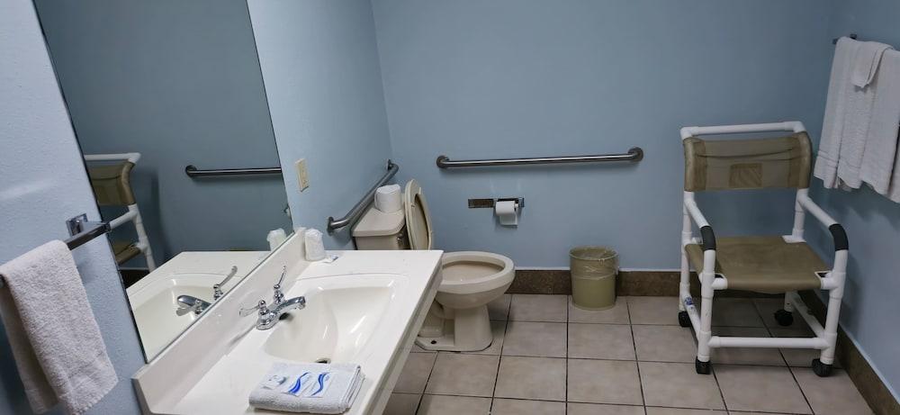 Texas Inn and Suites RGV photo 31