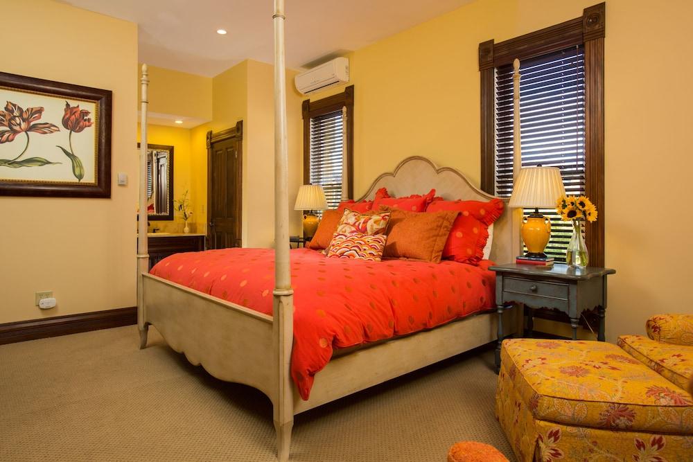 The Victorian Luxury B&B photo 2