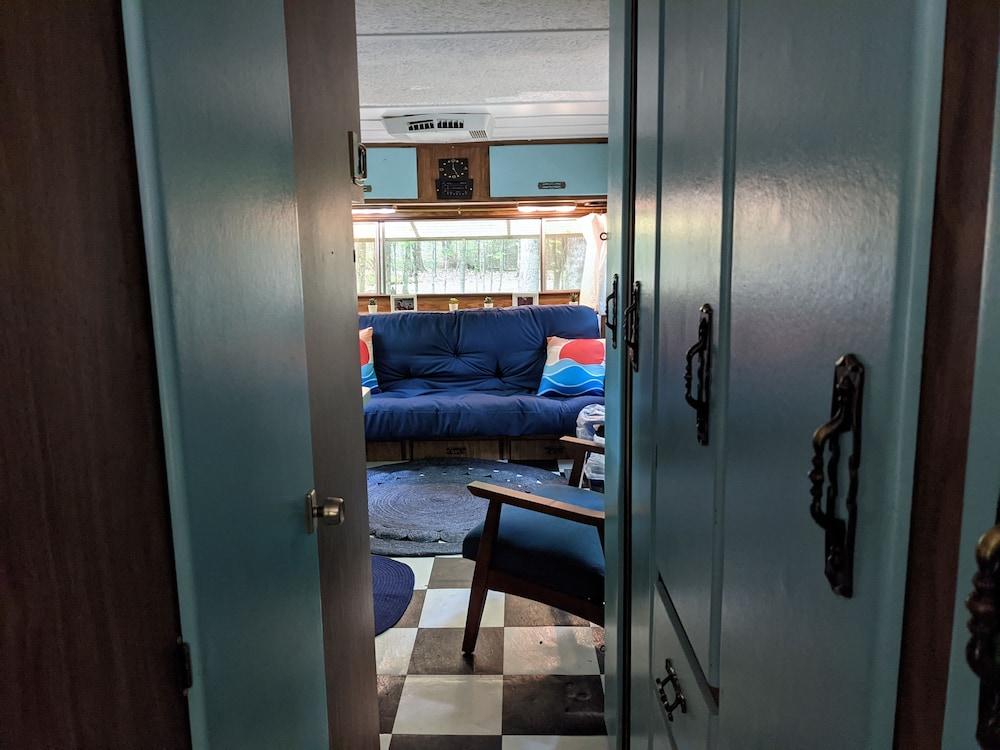 POV Lake Resort & Glamping Campground photo 53