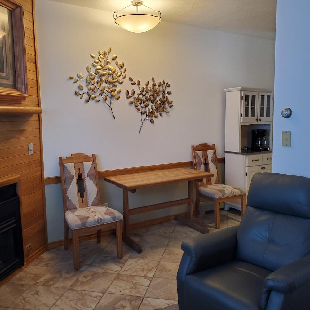 Swan Mountain Resort photo 66