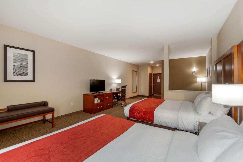 Comfort Suites La Vista - Omaha photo 10