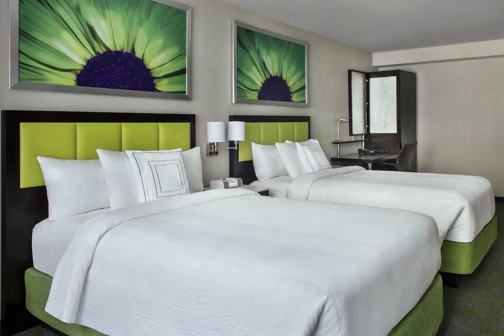 SpringHill Suites by Marriott New York Midtown Manhattan photo 7