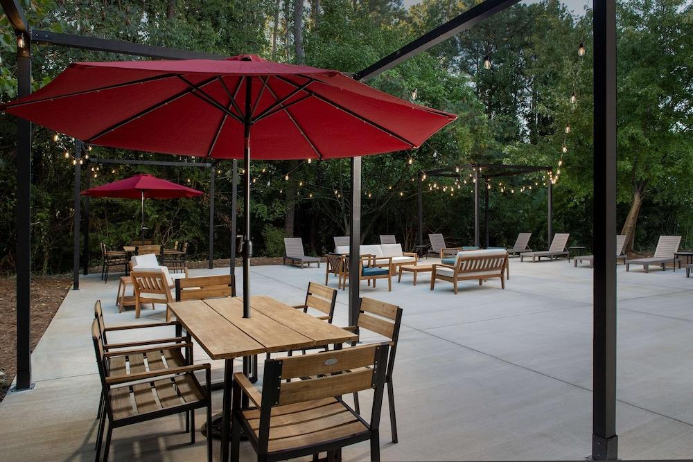 Doubletree by Hilton Chattanooga Hamilton Place photo 40