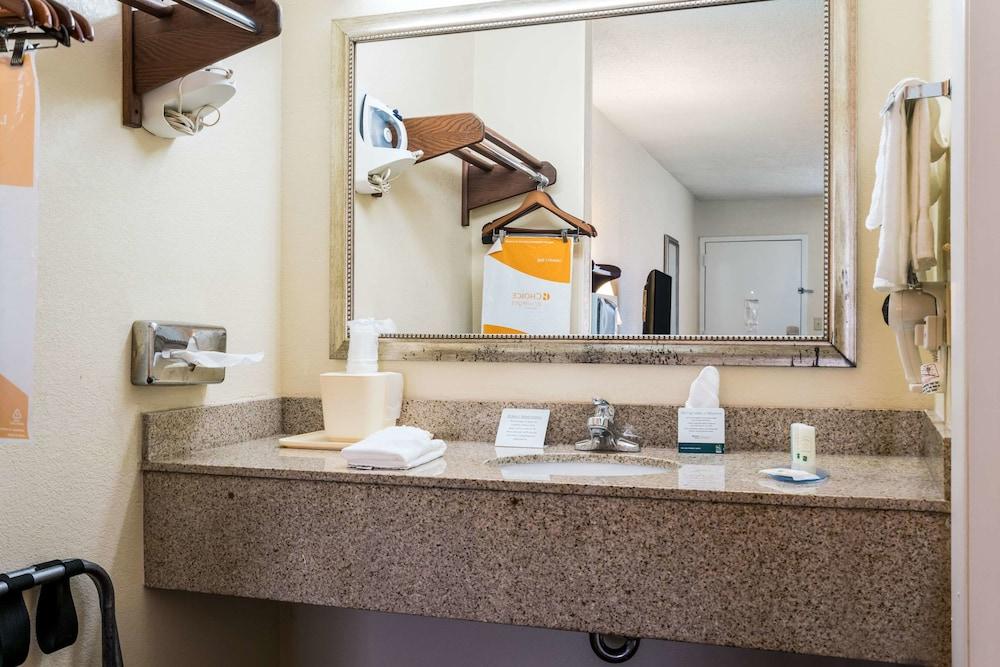 Quality Inn Battleboro - Rocky Mount photo 22