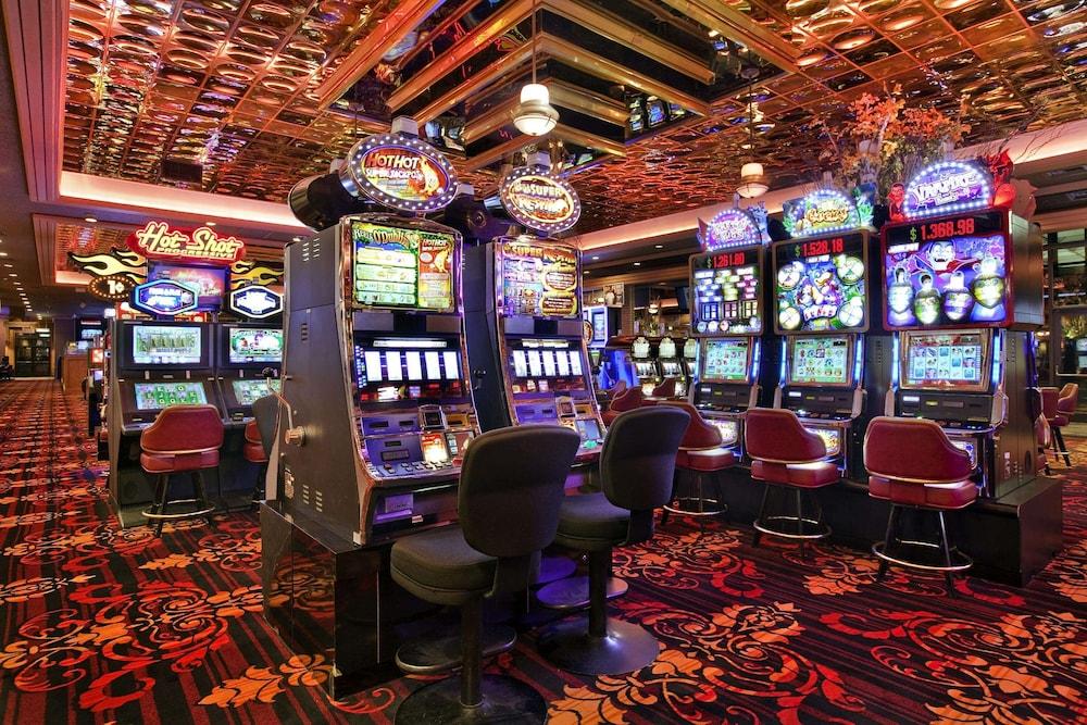 Maverick Hotel and Casino by Red Lion Hotels photo 71