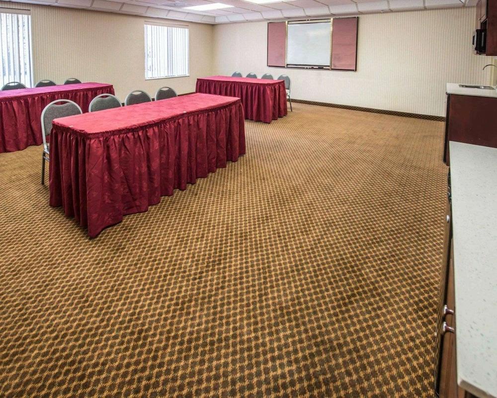 Comfort Inn & Suites Morganton South photo 40