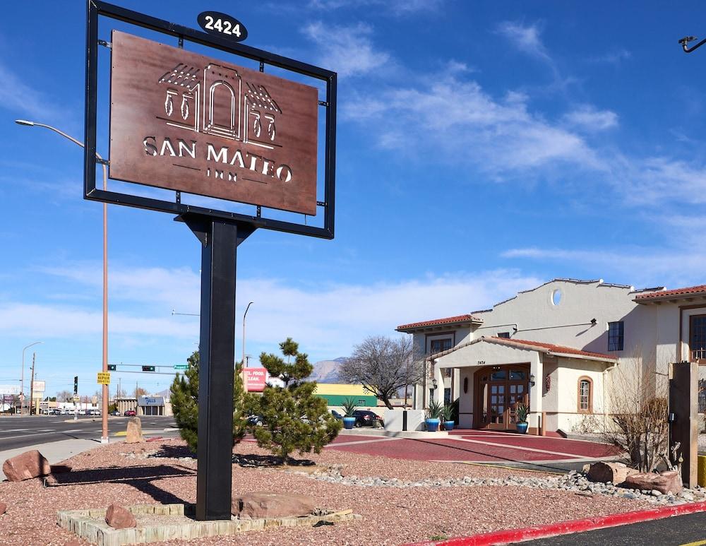 San Mateo Inn photo 38