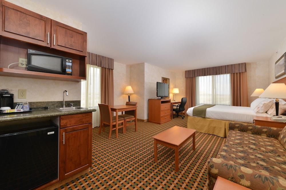 Holiday Inn Express Rawlins by IHG photo 5