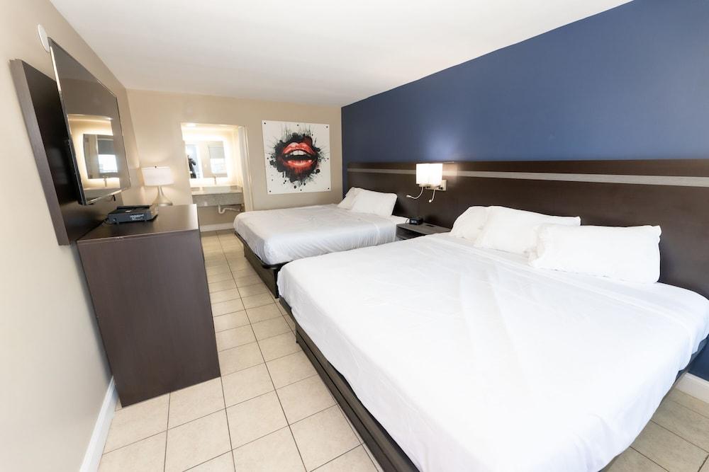 Seaside Sands Inn photo 36