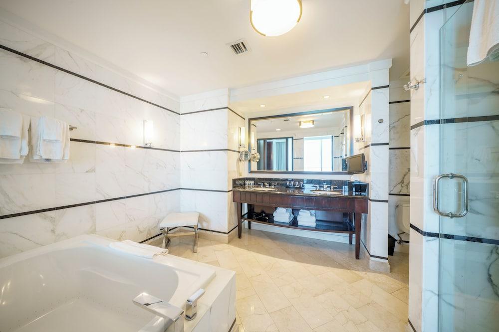Residences at Fontainebleau Miami photo 87