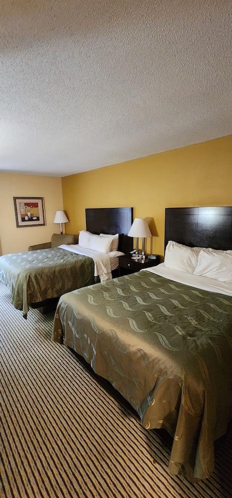 Quality Inn Dry Ridge photo 12