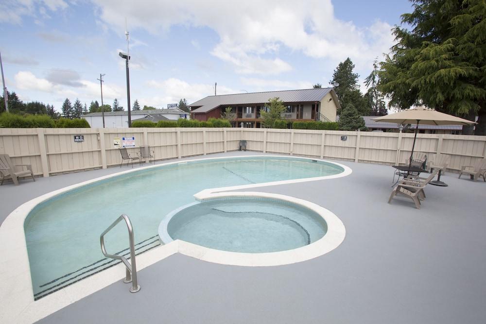 The Forks Motel photo 24